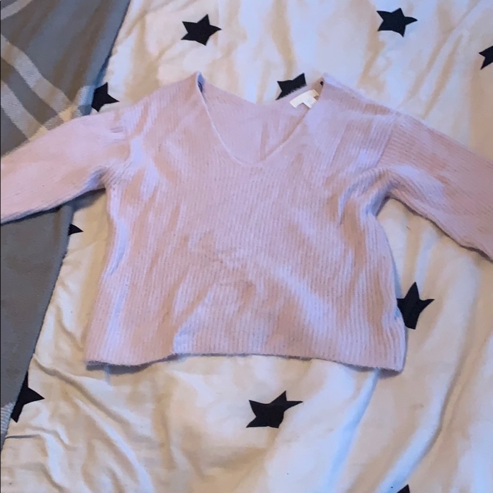 lavender colored v-neck sweater